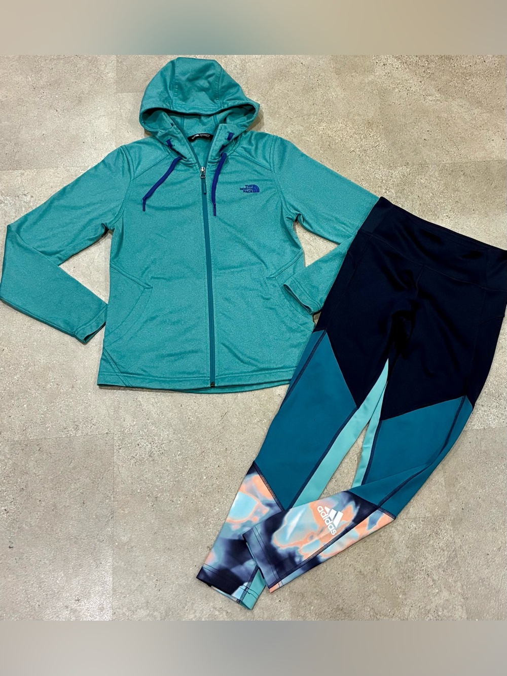 Womens NORTH FACE/ADIDAS Hoodie Sweatshirt Jacket & Leggings, sz Small